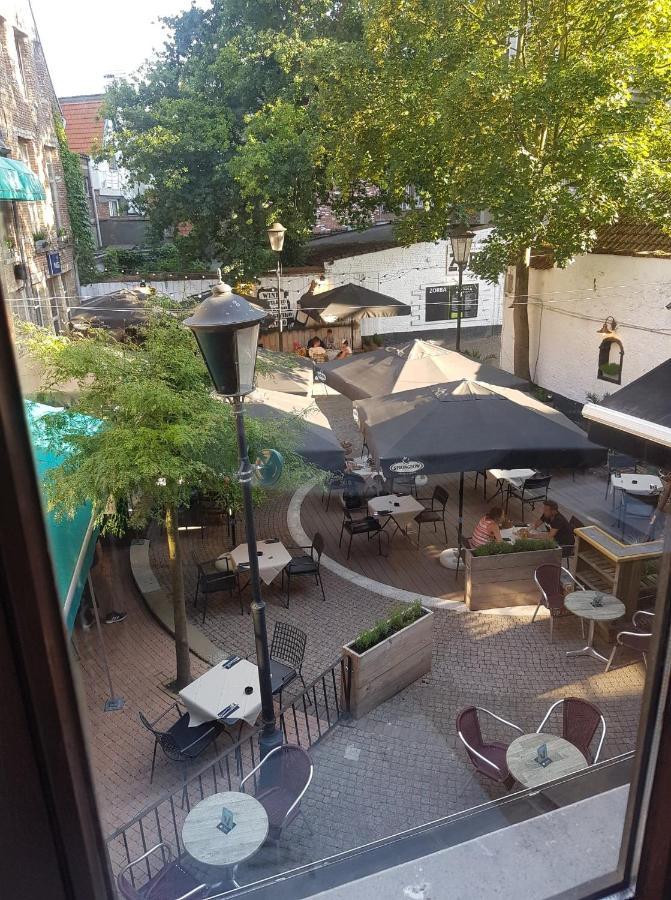Al In Den Aap Gelogeerd? Apartment Mechelen Luaran gambar